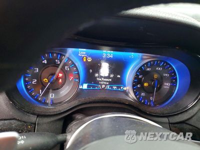 Zdjęcie 9 z 13 samochodu: 2019 CHRYSLER 300 S VIN:2C3CCABG6KH698864 - miniatura