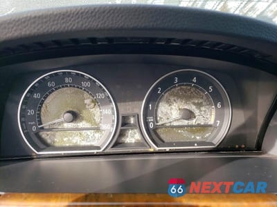 Zdjęcie 9 z 11 samochodu: 2002 BMW 745 I VIN:WBAGL63432DP53215 - miniatura