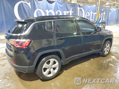 Trzecie zdjęcie samochodu z tyłu: 2018 JEEP COMPASS LATITUDE VIN:3C4NJCBB0JT469273 - miniatura