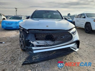 Piąte zdjęcie samochodu w środku: 2024 MERCEDES-BENZ GLC 300 4MATIC VIN:W1NKM4HB4RF143479 - miniatura