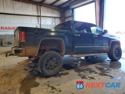 Trzecie zdjęcie samochodu z tyłu: 2018 GMC SIERRA K1500 SLT VIN:3GTU2NEC2JG476226 - miniatura