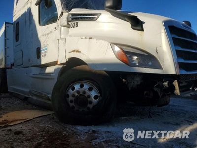 Zdjęcie 9 z 10 samochodu: 2020 FREIGHTLINER CASCADIA 126 SEMI TRUCK VIN:1FUJHHDRXLLLZ1013 - miniatura