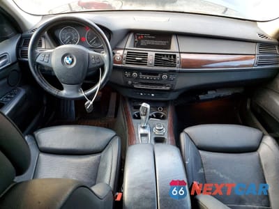 Zdjęcie 8 z 13 samochodu: 2011 BMW X5 XDRIVE35I VIN:5UXZV4C58BL740984 - miniatura