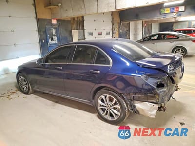 Drugie zdjęcie samochodu z przodu: 2018 MERCEDES-BENZ C 300 4MATIC VIN:55SWF4KB4JU250826 - miniatura