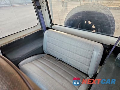 Zdjęcie 10 z 12 samochodu: 1993 JEEP WRANGLER / YJ VIN:1J4FY29S2PP222800 - miniatura