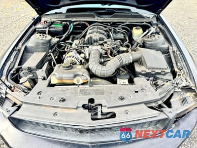 Zdjęcie 7 z 13 samochodu: 2006 FORD MUSTANG VIN:1ZVFT84N165166218 - miniatura