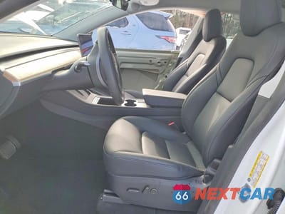 Zdjęcie 7 z 13 samochodu: 2024 TESLA MODEL Y VIN:7SAYGDED6RA318642 - miniatura