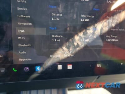 Zdjęcie 9 z 12 samochodu: 2024 TESLA CYBERTRUCK VIN:7G2CEHED7RA033076 - miniatura