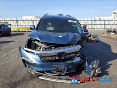 Piąte zdjęcie samochodu w środku: 2019 HONDA PILOT TOURING VIN:5FNYF6H95KB054308 - miniatura