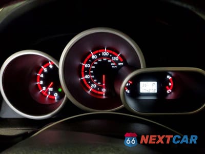 Zdjęcie 9 z 11 samochodu: 2009 PONTIAC VIBE VIN:5Y2SP67889Z455755 - miniatura