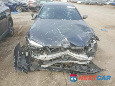 Piąte zdjęcie samochodu w środku: 2019 BMW M550XI VIN:WBAJB9C52KB465023 - miniatura