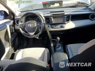 Zdjęcie 8 z 11 samochodu: 2016 TOYOTA RAV4 XLE VIN:2T3RFREV5GW472229 - miniatura