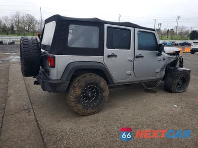 Trzecie zdjęcie samochodu z tyłu: 2013 JEEP WRANGLER UNLIMITED SPORT VIN:1C4BJWDG3DL578999 - miniatura