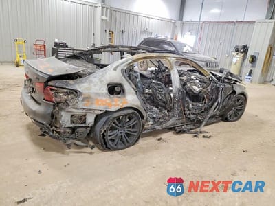 Trzecie zdjęcie samochodu z tyłu: 2020 BMW M5 BASE VIN:WBSJF0C09LCE86479 - miniatura