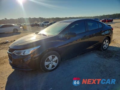 2017 CHEVROLET CRUZE LS 1G1BC5SM4H7210559 - główne zdjęcie licytacji z USA - miniatura