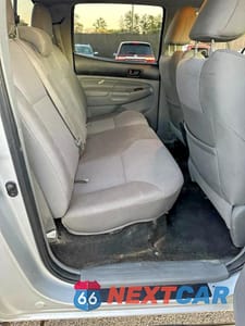 Zdjęcie 6 z 15 samochodu: 2013 TOYOTA TACOMA DOUBLE CAB VIN:3TMLU4EN6DM109174 - miniatura
