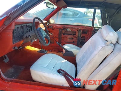 Zdjęcie 7 z 12 samochodu: 1984 FORD MUSTANG GLX VIN:1FABP273XEF127011 - miniatura