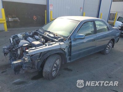 2000 TOYOTA CAMRY CE 4T1BG22K0YU995295 - główne zdjęcie licytacji z USA - miniatura