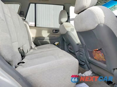 Zdjęcie 10 z 13 samochodu: 2005 HYUNDAI SANTA FE GLS VIN:KM8SC73D85U938654 - miniatura