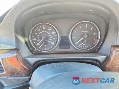 Zdjęcie 9 z 12 samochodu: 2006 BMW 325 I VIN:WBAVB13576KX48459 - miniatura