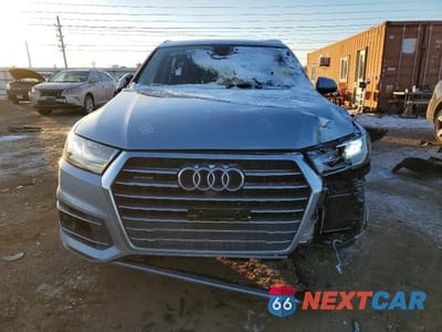 Piąte zdjęcie samochodu w środku: 2018 AUDI Q7 PRESTIGE VIN:WA1VABF73JD011565 - miniatura