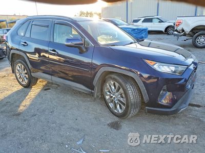 Czwarte zdjęcie samochodu z boku: 2019 TOYOTA RAV4 LIMITED VIN:JTMN1RFV7KD520251 - miniatura
