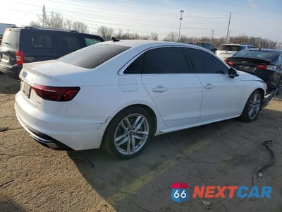 Trzecie zdjęcie samochodu z tyłu: 2022 AUDI A4 PREMIUM PLUS 45 VIN:WAUEAAF46NN013698 - miniatura