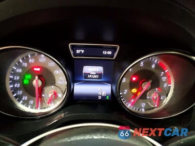 Zdjęcie 9 z 12 samochodu: 2015 MERCEDES-BENZ CLA 250 VIN:WDDSJ4EB4FN181127 - miniatura