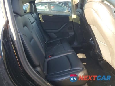 Zdjęcie 10 z 11 samochodu: 2022 TESLA MODEL Y VIN:7SAYGDEE8NF376032 - miniatura