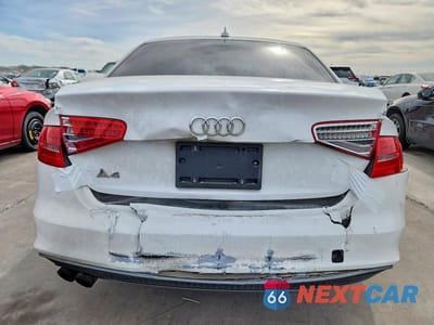 Zdjęcie 6 z 13 samochodu: 2015 AUDI A4 VIN:WAUAFAFL0FN018694 - miniatura