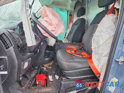 Zdjęcie 7 z 12 samochodu: 2020 RAM PROMASTER 3500 DELIVERY VAN VIN:3C6URVJG7LE144017 - miniatura