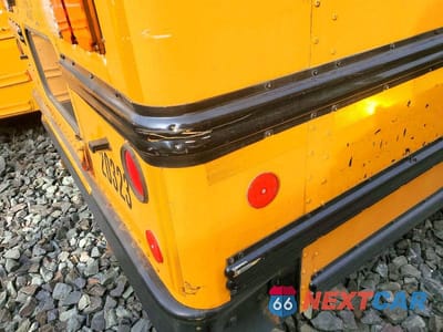 Zdjęcie 9 z 10 samochodu: 2010 CHEVROLET EXPRESS SCHOOL BUS VIN:1GB9G5AG5A1166350 - miniatura