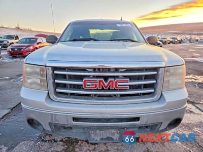 Piąte zdjęcie samochodu w środku: 2013 GMC SIERRA VIN:1GTR2UEA5DZ134790 - miniatura