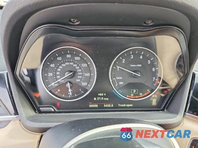 Zdjęcie 9 z 11 samochodu: 2016 BMW X1 XDRIVE28I VIN:WBXHT3C3XGP889184 - miniatura