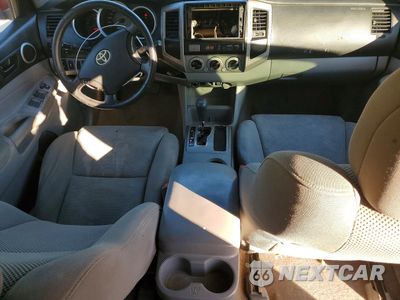 Zdjęcie 8 z 13 samochodu: 2010 TOYOTA TACOMA DOUBLE CAB PRERUNNER VIN:5TEJU4GN0AZ703519 - miniatura