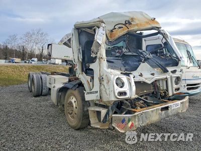 2018 MACK MRU613 TRUCK CAB AND CHASSIS 1M2AV04C1JM019298 - główne zdjęcie licytacji z USA - miniatura