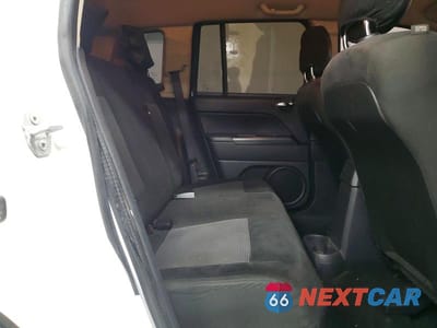 Zdjęcie 11 z 13 samochodu: 2016 JEEP COMPASS SPORT VIN:1C4NJCBA3GD615655 - miniatura