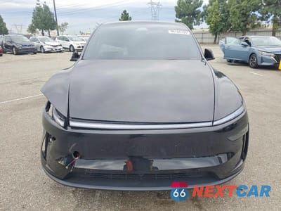 Piąte zdjęcie samochodu w środku: 2026 TESLA MODEL Y VIN:7SAYGDED6TF388927 - miniatura