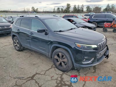 Czwarte zdjęcie samochodu z boku: 2020 JEEP CHEROKEE LIMITED VIN:1C4PJMDX1LD637017 - miniatura