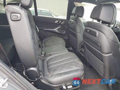 Zdjęcie 11 z 13 samochodu: 2024 BMW X7 XDRIVE40I VIN:5UX23EM07R9S36448 - miniatura