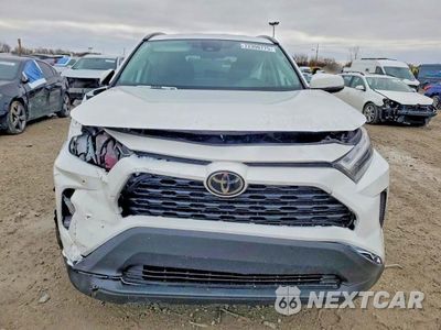 Piąte zdjęcie samochodu w środku: 2025 TOYOTA RAV4 XLE VIN:4T3RWRFV2SU197250 - miniatura