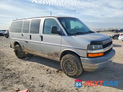 Czwarte zdjęcie samochodu z boku: 2009 CHEVROLET EXPRESS G1500 VIN:1GNFH154591170874 - miniatura