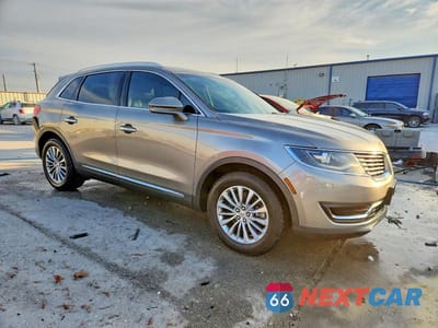 Czwarte zdjęcie samochodu z boku: 2016 LINCOLN MKX SELECT VIN:2LMTJ6KR6GBL59791 - miniatura
