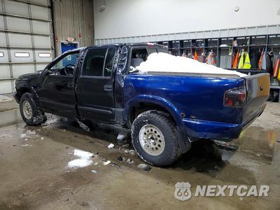 Drugie zdjęcie samochodu z przodu: 2002 CHEVROLET S TRUCK S10 VIN:1GCDT13W12K162192 - miniatura