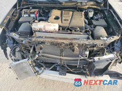 Zdjęcie 11 z 12 samochodu: 2024 TOYOTA TUNDRA CREWMAX SR VIN:5TFLA5DB8RX230392 - miniatura