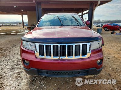 Piąte zdjęcie samochodu w środku: 2013 JEEP GRAND CHEROKEE LAREDO VIN:1C4RJEAG3DC588879 - miniatura