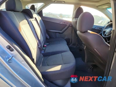 Zdjęcie 10 z 12 samochodu: 2011 KIA FORTE EX VIN:KNAFU5A20B5356737 - miniatura