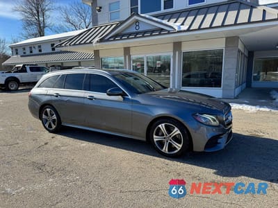 2017 MERCEDES-BENZ E 400 4MATIC WDDZH6GB9HA239374 - główne zdjęcie licytacji z USA - miniatura