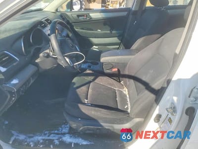Zdjęcie 7 z 12 samochodu: 2018 SUBARU LEGACY 2.5I PREMIUM VIN:4S3BNAC6XJ3031997 - miniatura