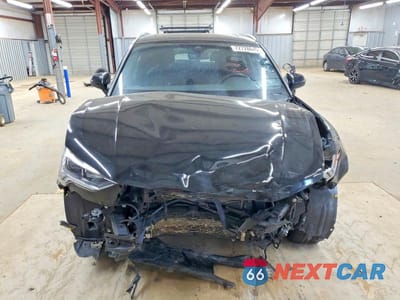 Piąte zdjęcie samochodu w środku: 2025 AUDI Q3 PREMIUM S LINE 45 VIN:WA1DECF39S1016047 - miniatura